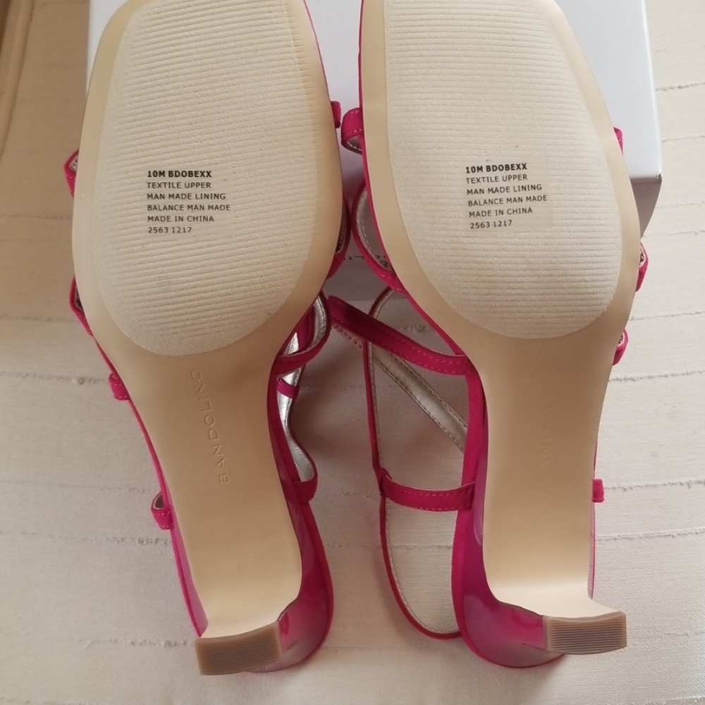 Shoes - Picture 4 of 4